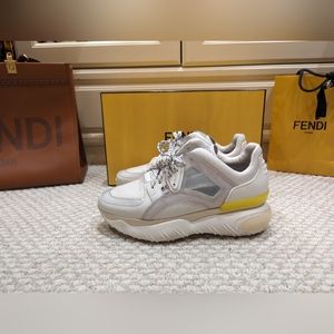 FENDI sneakers/trainers/runners